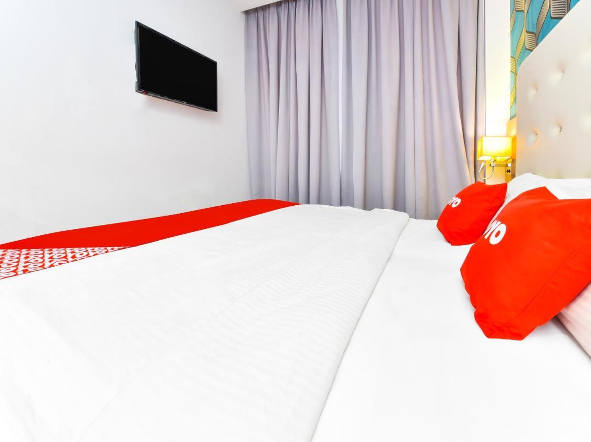 Oyo 90511 Sovotel Kota Damansara 38A Zewnętrze zdjęcie